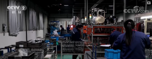 浙江:出海搶單團(tuán)收獲滿(mǎn)滿(mǎn) 企業(yè)滿(mǎn)負(fù)荷生產(chǎn)加快訂單交付